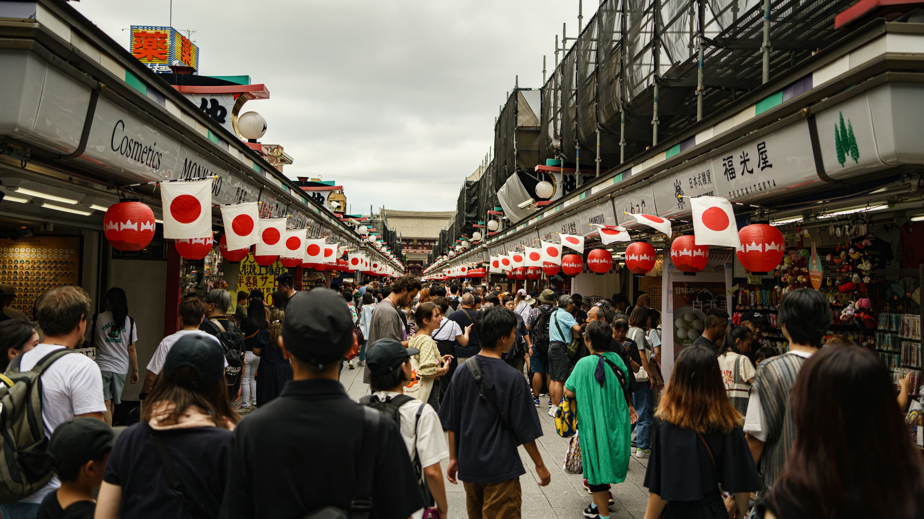 外国人観光客、インバウンド向けのマーケティング対策となるホームページ制作のポイントとは?